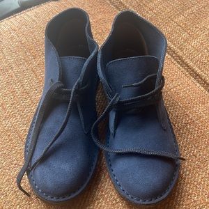Suede Shoes - Crewcuts Youth Size 5 in Navy